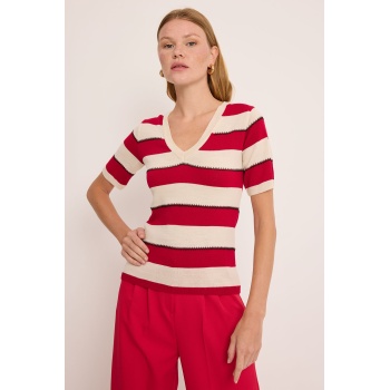 Kadın V Yaka Kırmızı Beyaz Çizgili Bluz 15869