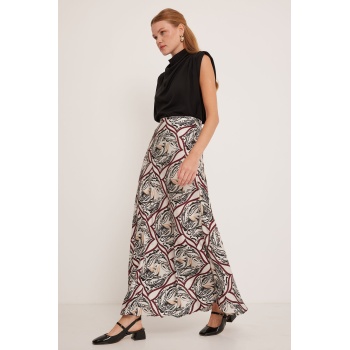 Kadın Siyah Bej Desenli Saten Etek 15877