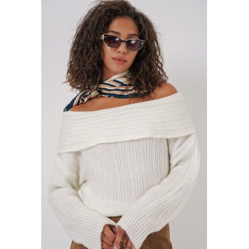 15908 Kadın Açık Omuz Oversize Triko Kazak - Beyaz