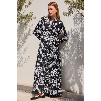 Kadın Siyah Beyaz Viskon Tesettür Elbise 2423