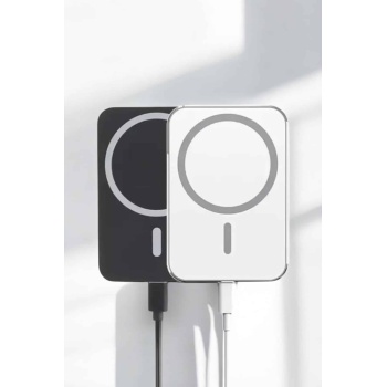 Kablosuz Şarj Aleti Magsafe Araç Içi Manyetik Şarj 15W İOS Uyumlu