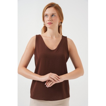 V Yaka Sıfır Kol Bluz 950 - Kahverengi