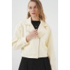 0717 Kadın Kısa Kaşe Ceket - Krem
