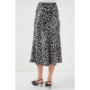 Kadın Siyah Beyaz Desenli Saten Etek 15806
