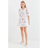 2506 Desenli V Yaka Mini Kloş Elbise - Ekru