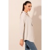 Kadın Krem Düz Oversize Uzun Basic Gömlek 3900