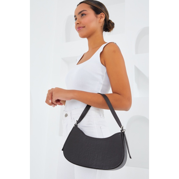 Kadın Kahverengi Düz Baget Çanta 010167