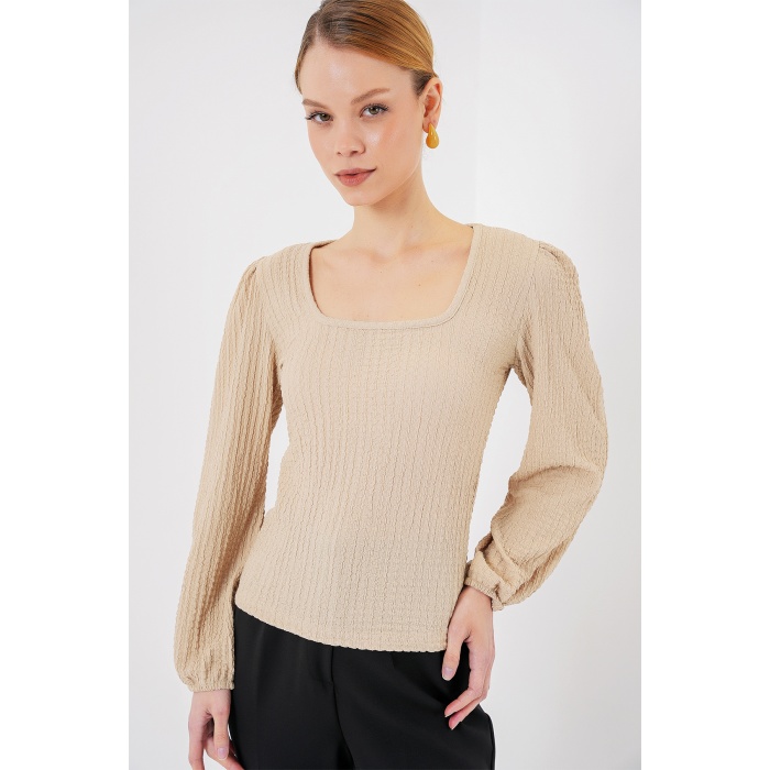 0442 Uzun Kollu Bluz - Bisküvi
