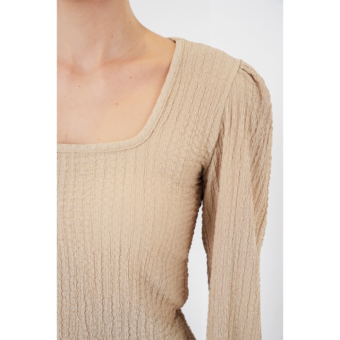 0442 Uzun Kollu Bluz - Bisküvi