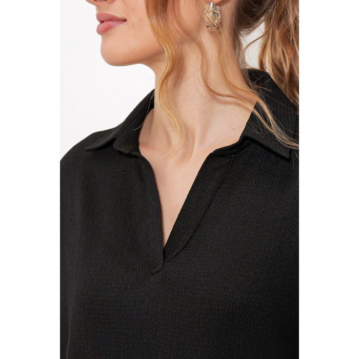 Kadın Siyah Oversize Polo Yaka Örme Bluz 0486