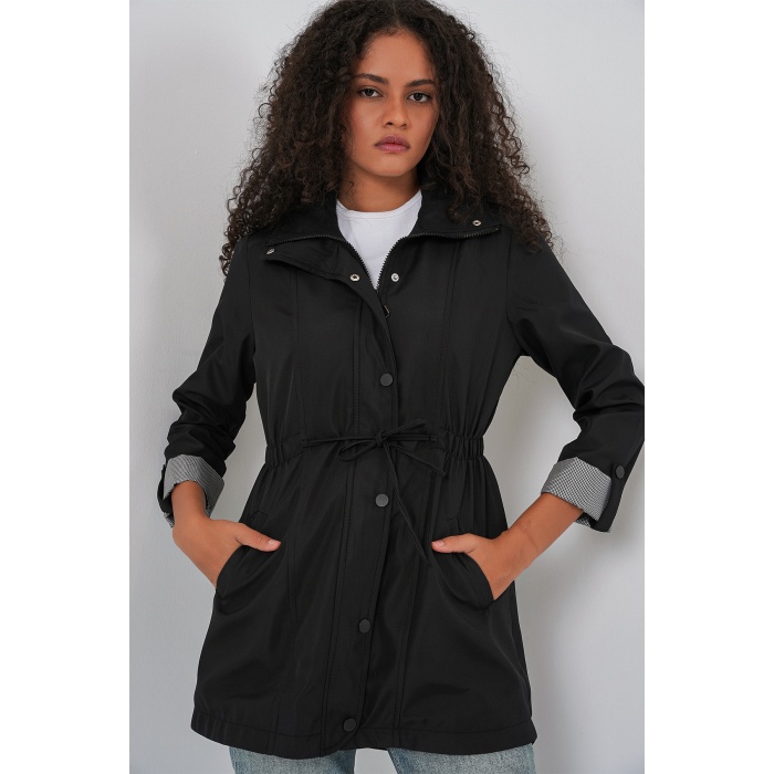 10322 Beli Büzgülü Trençkot - Siyah