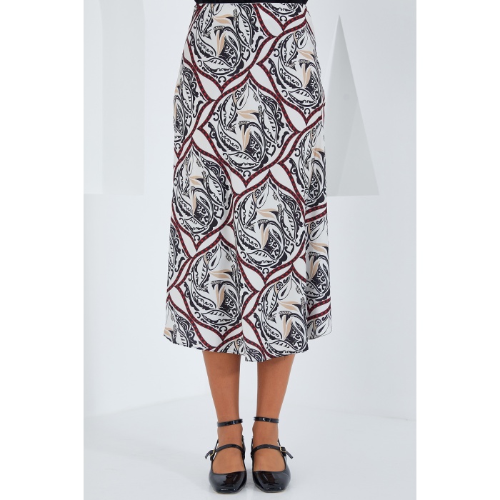Kadın Siyah Kırmızı Desenli Saten Etek 15806