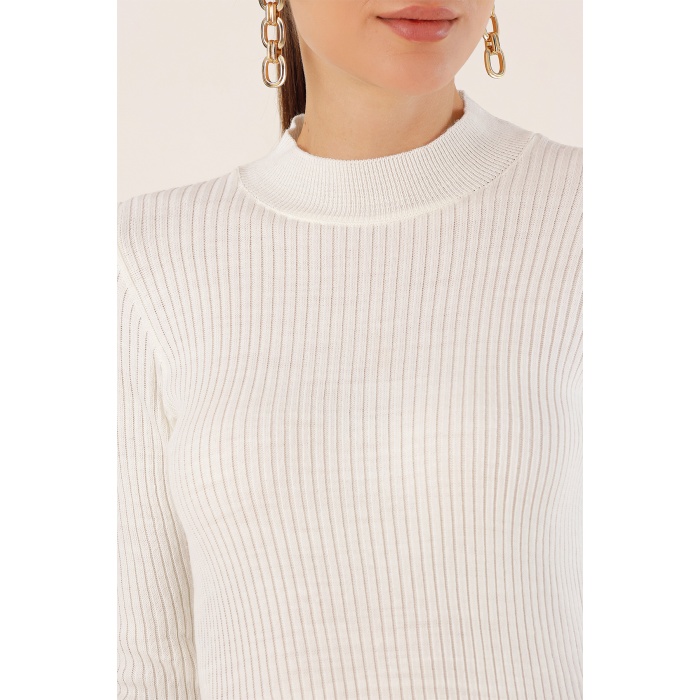 15828 Yırtmaçlı Triko Elbise - Beyaz