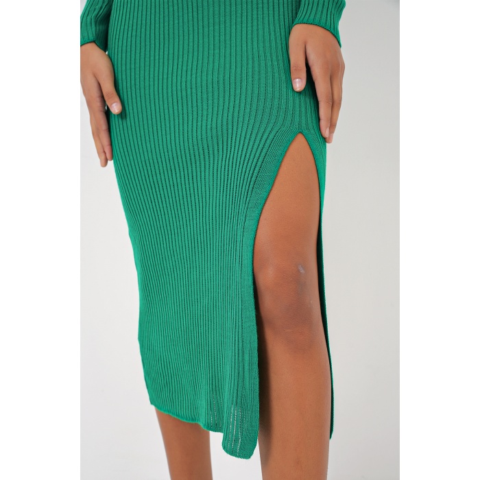 15828 Yırtmaçlı Triko Elbise - Yeşil