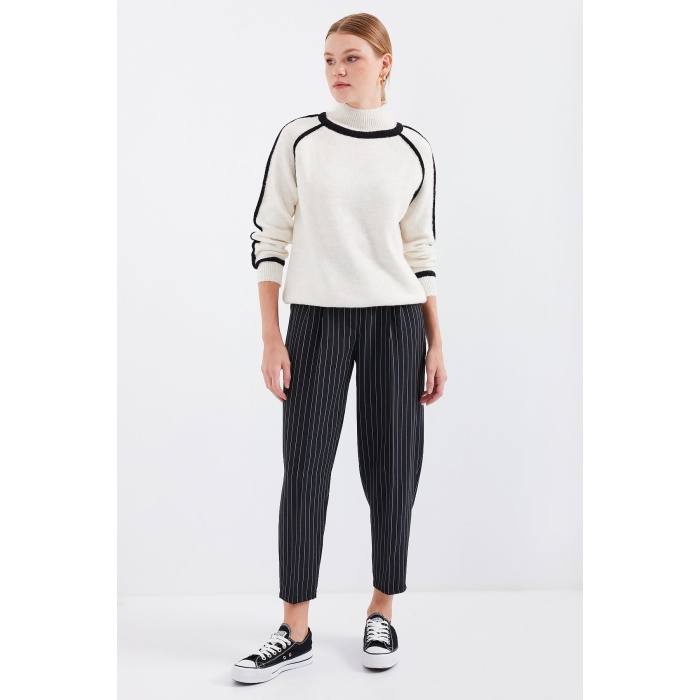 15879 Çizgili Oversize Triko Kazak - Ekru