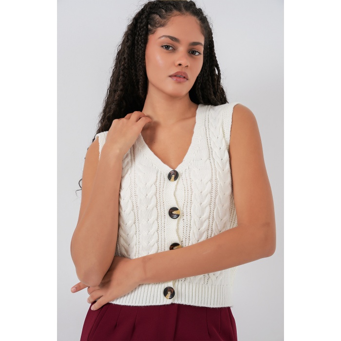 15882 Düğmeli Kısa Triko Yelek - Beyaz