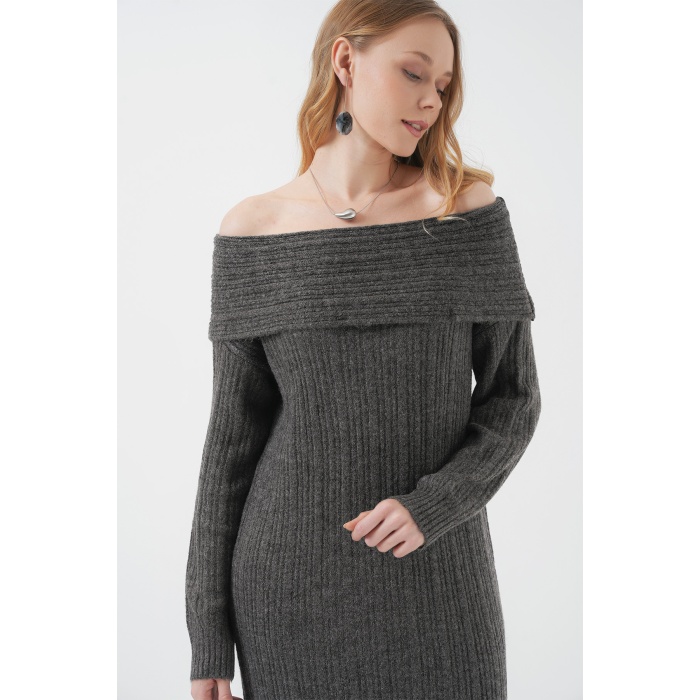 15920 Madonna Yaka Oversize Triko Elbise - Antrasit