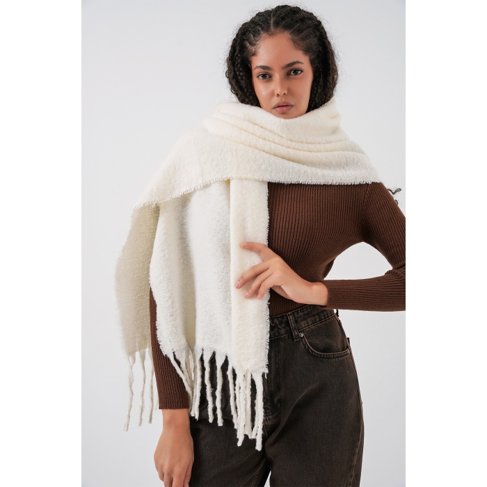 Kadın Yumuşak Dokulu Kalın Şal Atkı 15951 - Ekru