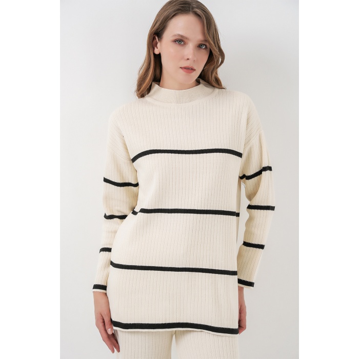 Kadın Çizgili Oversize Triko İkili Takım 15959 - Ekru