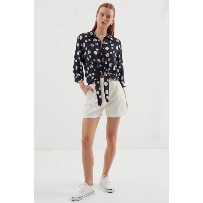 20243 Önü Bağlamalı Desenli Gömlek - Siyah