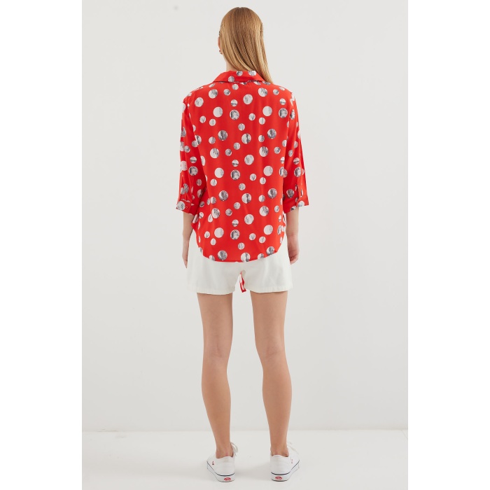 20243 Önü Bağlamalı Desenli Gömlek - Kırmızı