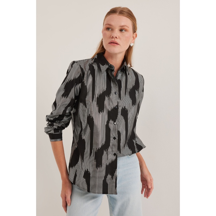 Kadın Siyah Gümüş Varak Desenli Gömlek 20253