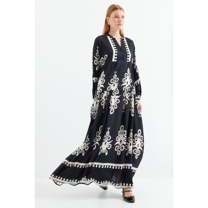 2423 Otantik Desenli Tesettür Elbise - Z.Siyah