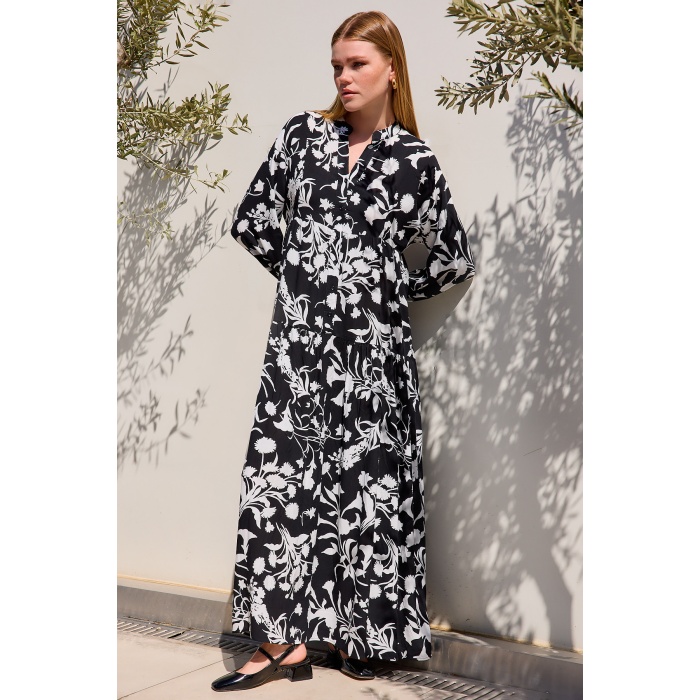 Kadın Siyah Beyaz Viskon Tesettür Elbise 2423