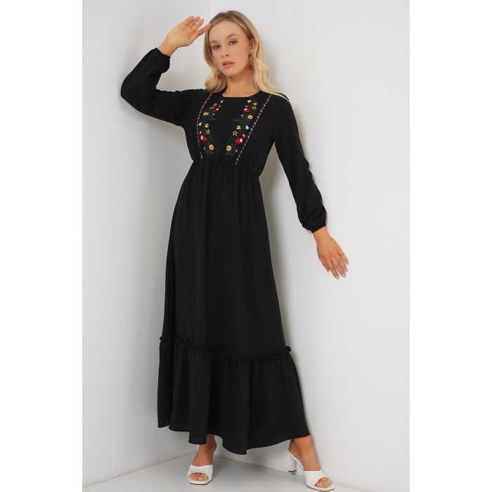 Kadın Nakışlı Uzun Tesettür Elbise 2550 - Siyah