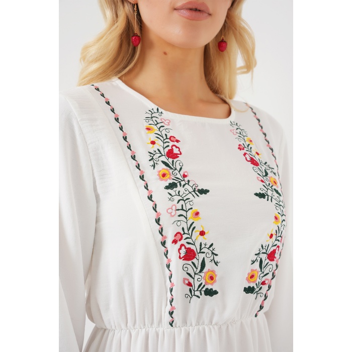 Kadın Nakışlı Uzun Tesettür Elbise 2550 - Beyaz