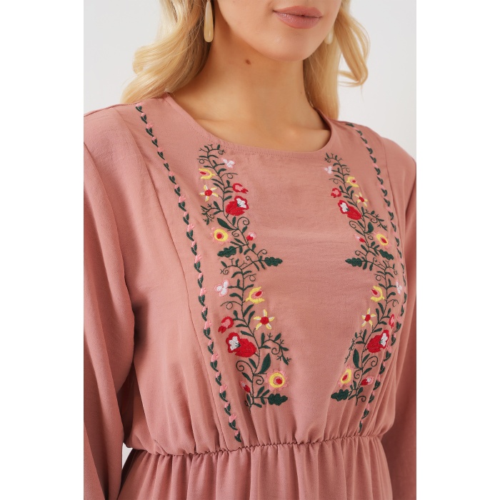 Kadın Nakışlı Uzun Tesettür Elbise 2550 - Pudra