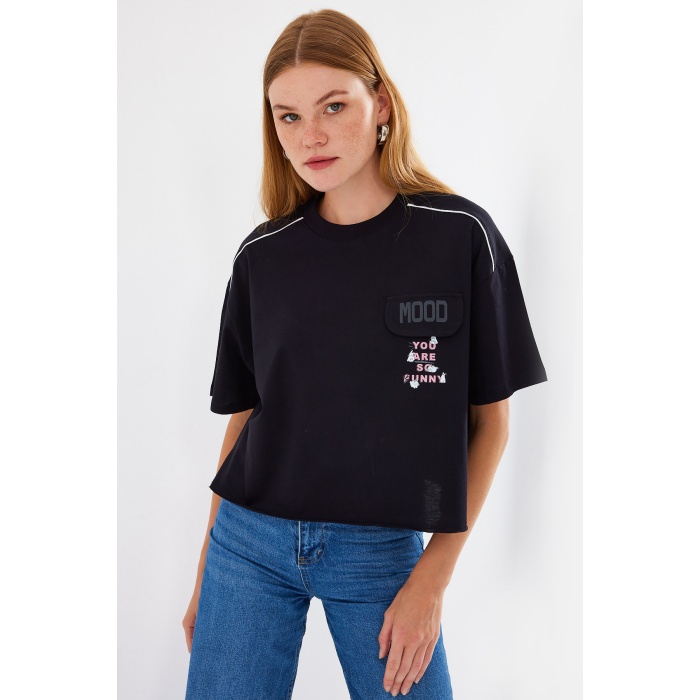 4321 Cep Detaylı Oversize Tişört - Siyah