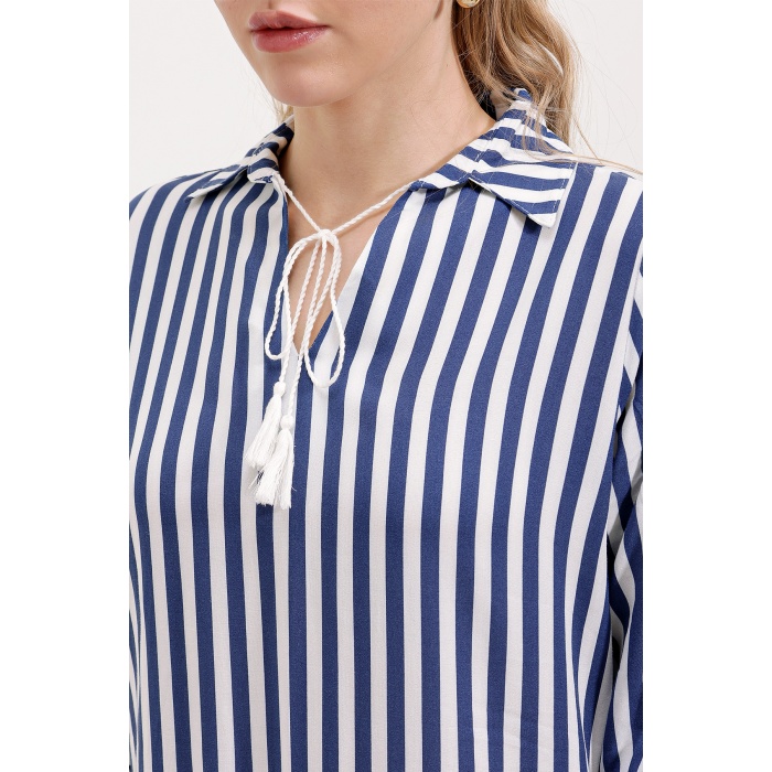 5613 Yaka Bağcıklı Çizgili Tunik - Mavi