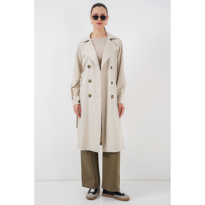 5853 Kruvaze Yaka Arkası Baskılı Trençkot - A.Bej