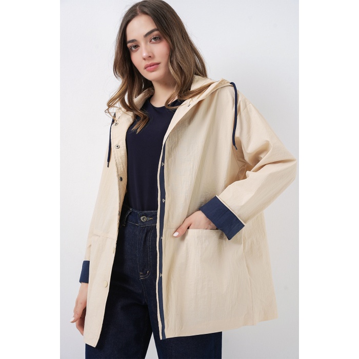 Kadın Teknik Kumaş Kapüşonlu Trençkot 5972 - Ekru