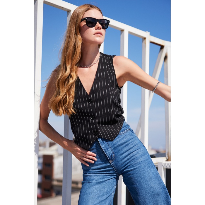 6794 Çizgili Dokuma Yelek - Siyah