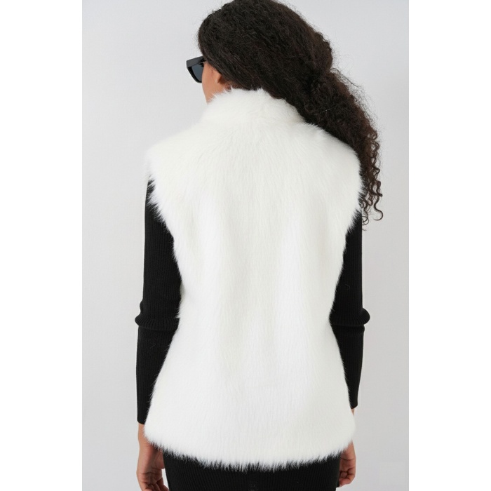 6804 Kadın Kürklü Yelek - Beyaz