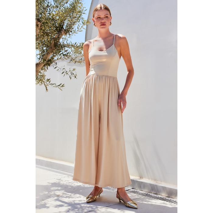 7029 Bol Paça Askılı Tulum - Bej