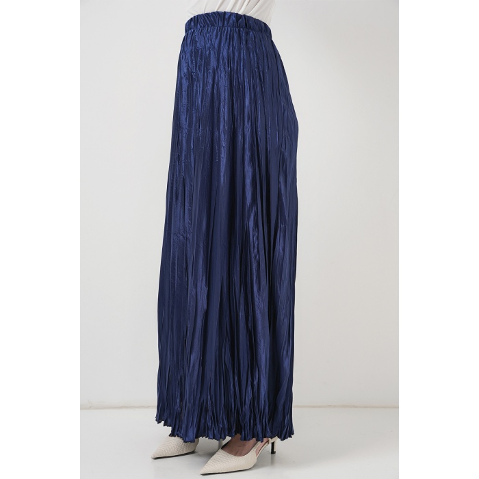 Kadın Uzun Kırışık Parlak Etek 8034 - D.Lacivert