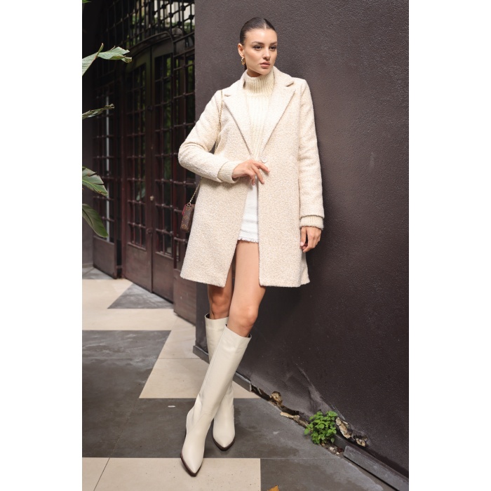 9082 Oversize Kaşe Kaban - M. Krem