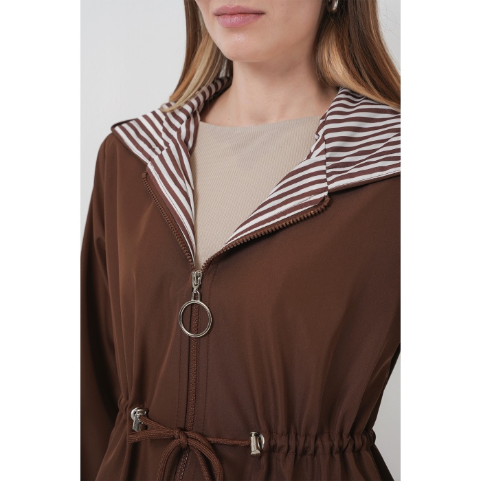 9091 Beli Büzgülü Kapşonlu Trençkot - M. Kahverengi