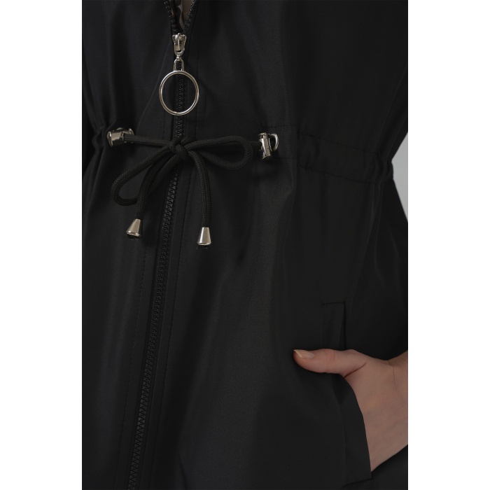 9091 Beli Büzgülü Kapşonlu Trençkot - Düz Siyah