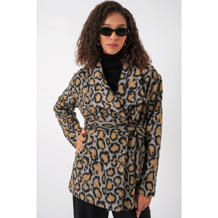 9150 Kadın Kısa Oversize Yünlü Kaşe Kaban - Siyah