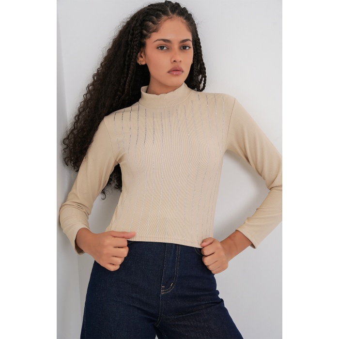 922 Taşlı Body - Bisküvi