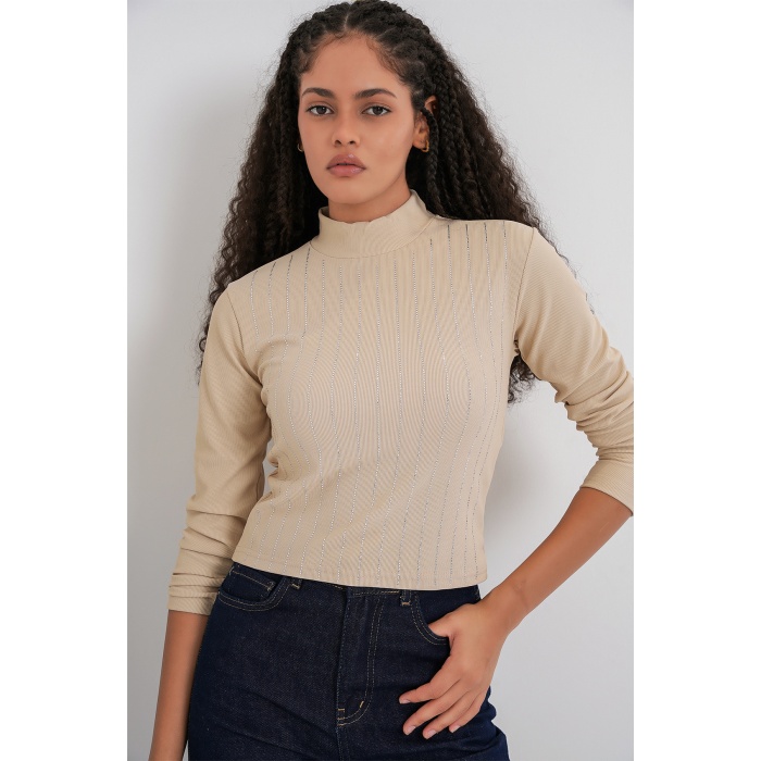 922 Taşlı Body - Bisküvi