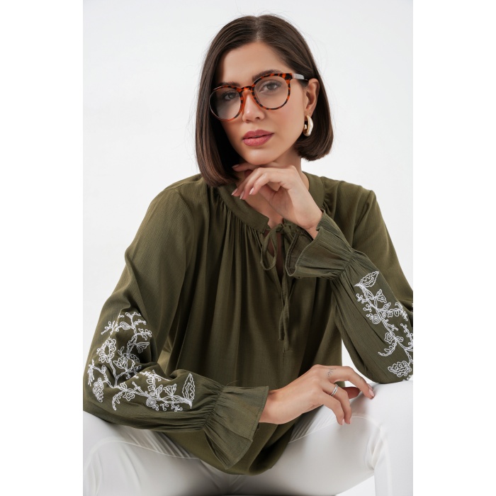 Kadın Nakışlı Örme Bluz 941 - Haki