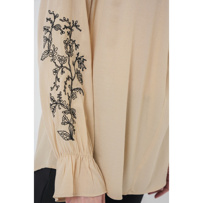 Kadın Nakışlı Örme Bluz 941 - Bej
