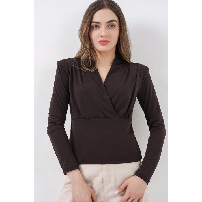 Kadın Omuz Vatkalı Kruvaze Yaka Bluz 942 - Kahverengi