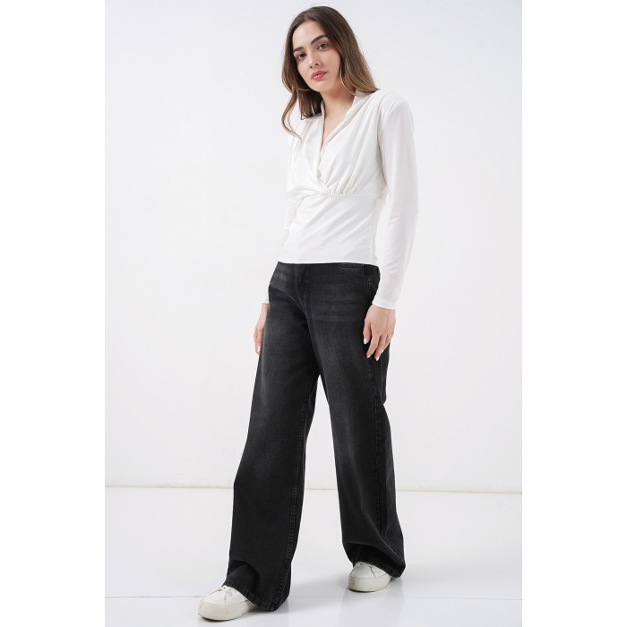 Kadın Omuz Vatkalı Kruvaze Yaka Bluz 942 - Beyaz