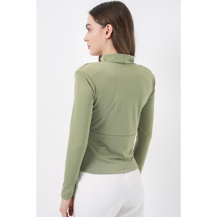 Kadın Omuz Vatkalı Kruvaze Yaka Bluz 942 - E.Yeşil